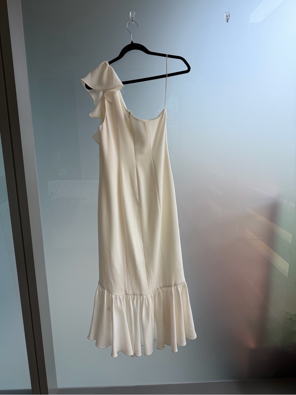 Cinq a Sept White Ruffle Midi Dress - Picture 6 of 7